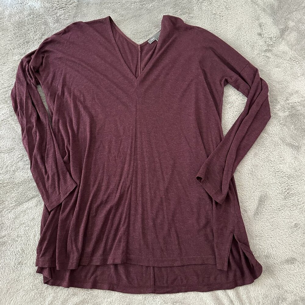 Vince Burgundy Long Sleeve V-Neck Tee Shirt SMALL Maroon